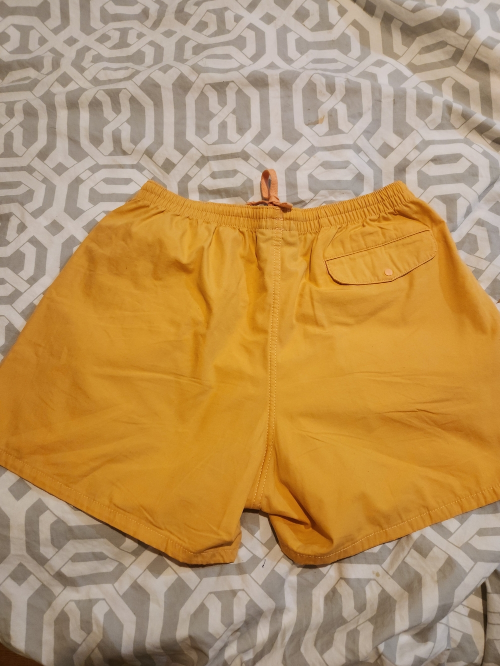 NWT Patagonia Women's Funhoggers 4" Inseam Everyday Outdoor Shorts Size M - Picture 8 of 9